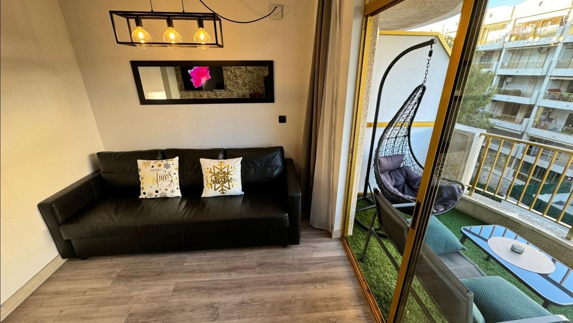 A Estrenar Preciosos Apartamentos Aparthotel Inter2, New Apartments Ln Aparthotel 12 Months Open! Self Check In! Reserva Garaje! 살루 외부 사진